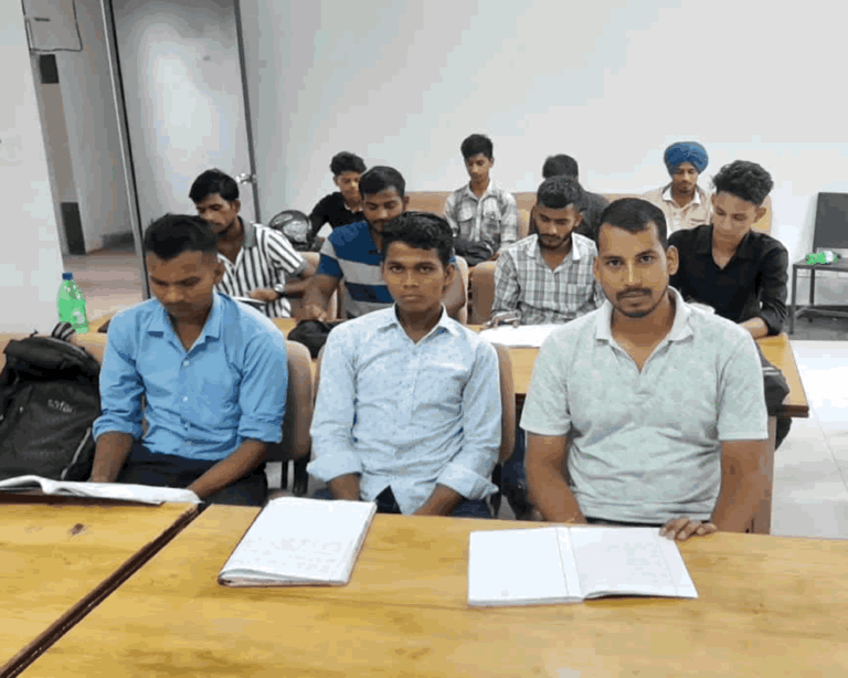 WhatsApp Image 2025-09-26 at 14.03